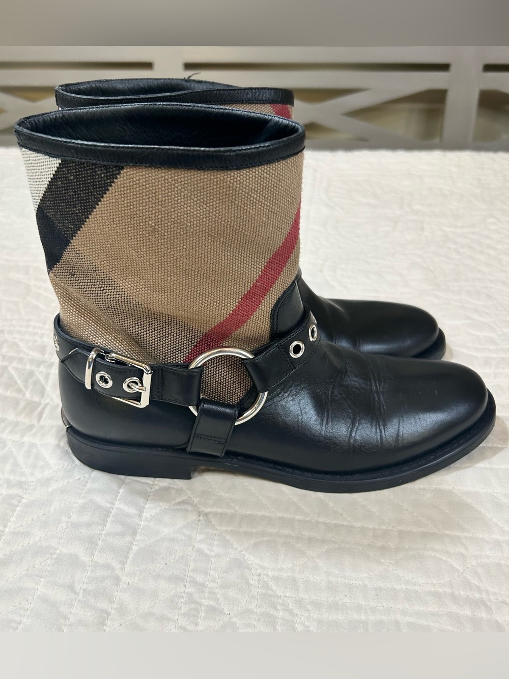 Burberry Queenstead Black Check Leather Boots Size 6.5 US (36.5 EU) - Picture 5 of 12